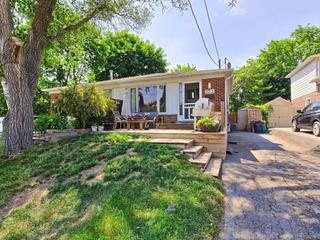 723 Greenfield Cres