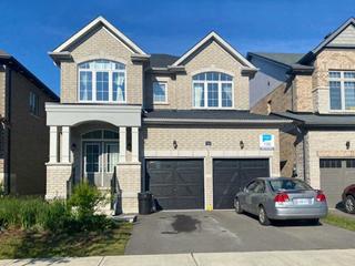 1448 Farrow Cres