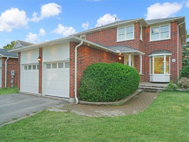 Upper - 2 Harmon Ave