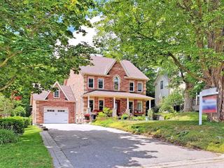 10 Pine St