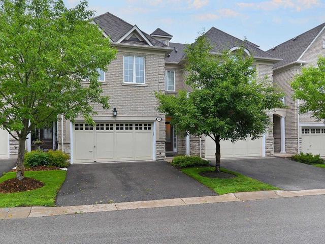 418 Terry Carter Cres