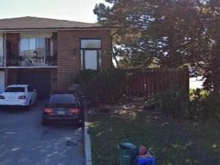 9 Albany Dr