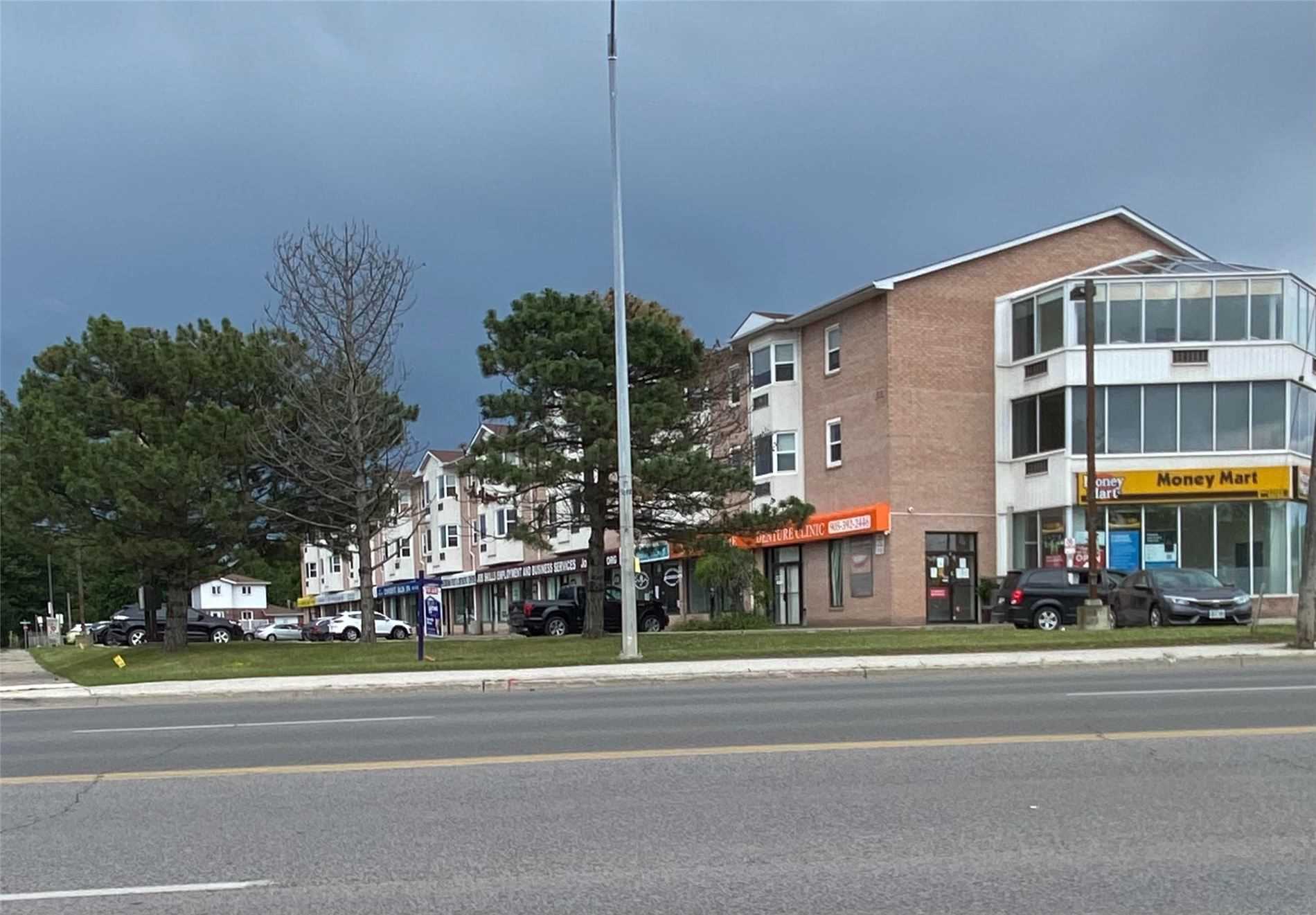 212 155 Riverglen Dr, Keswick Leased, N5310418 Condos.ca