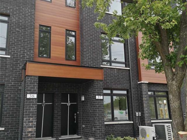 370 Maple Rd 37 - 370 Red Maple Rd, Richmond Hill | Leased, N5311780 | Condos.ca