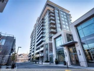 805 - 325 South Park Rd