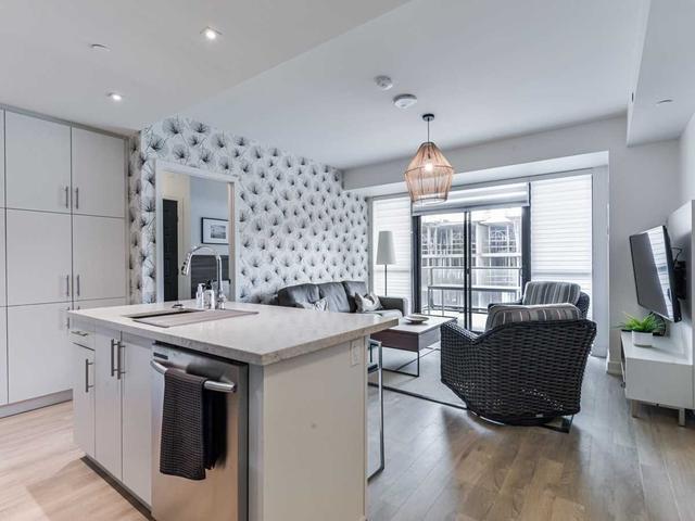 334 - 375 Sea Ray Ave