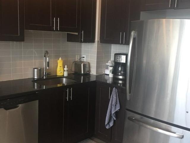 PH10 - 7167 Yonge St