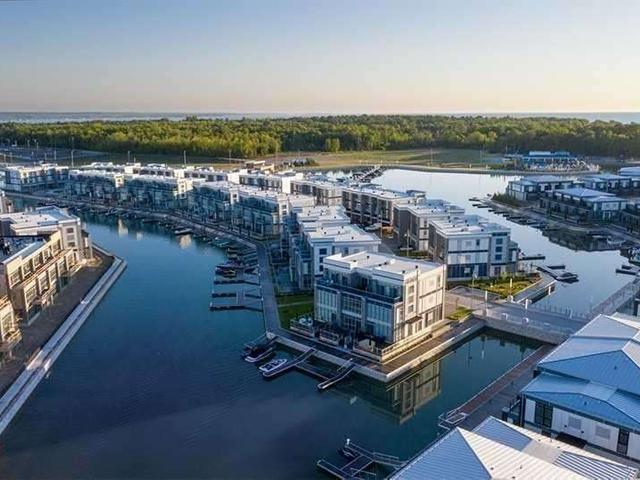 B322 - 271 Sea Ray Ave