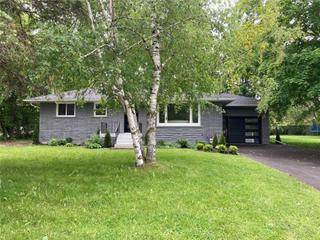 45 Maple Ave E