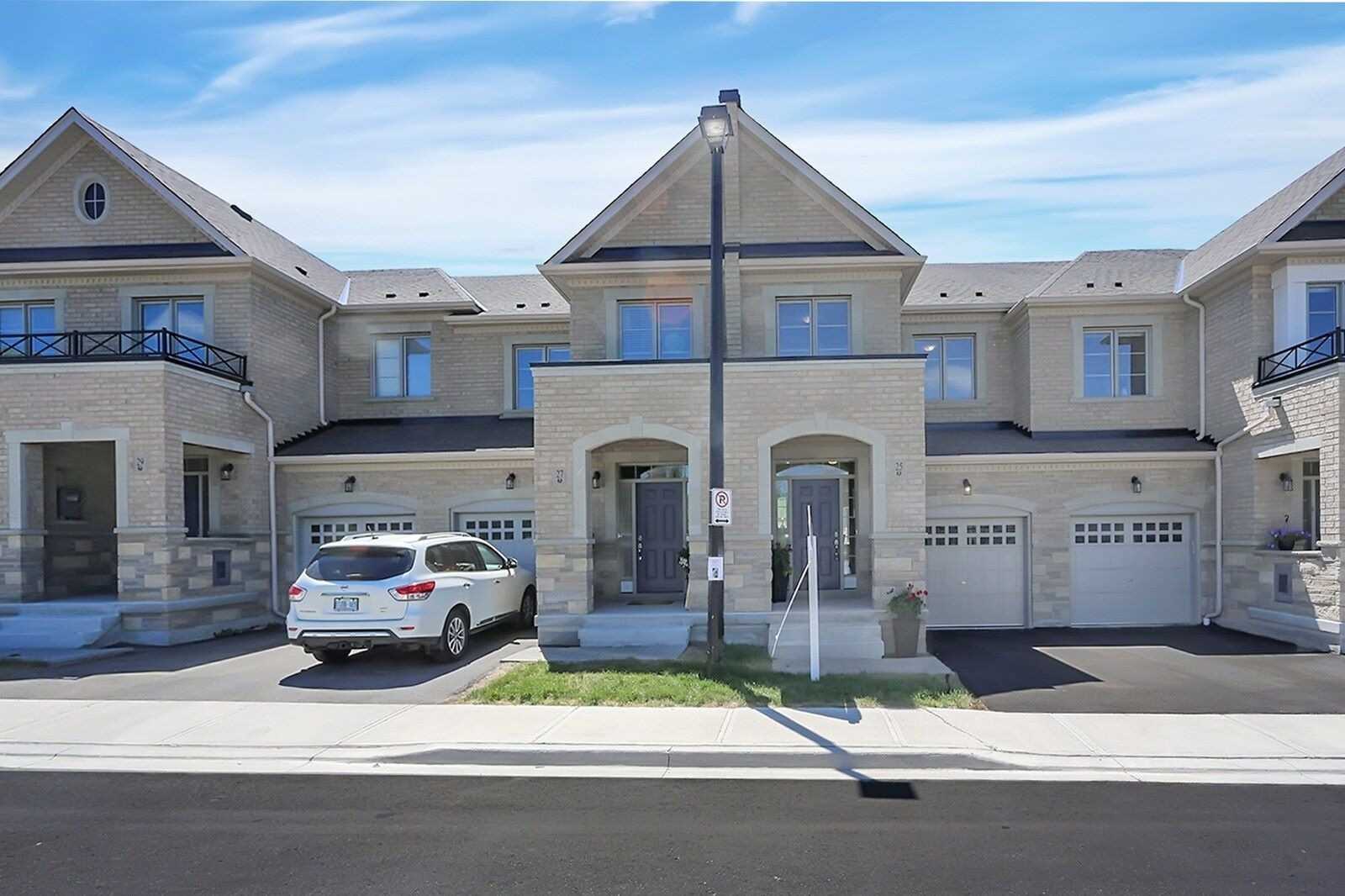 25 Bellflower Lane, Richmond Hill Sold, N5317968 Condos.ca