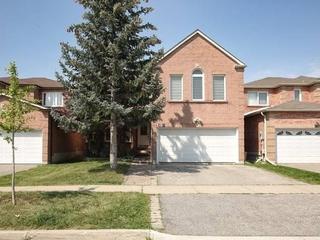 32 Samuel Oster Ave