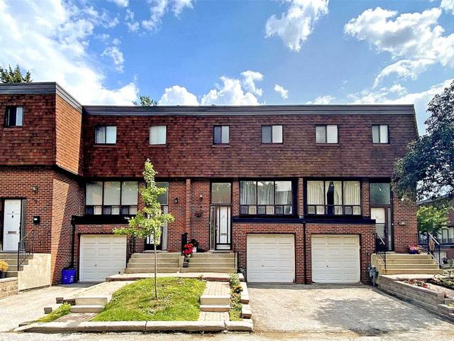 37 Stately Way