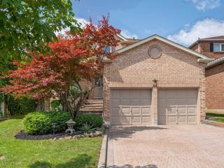 44 Cranleigh Dr