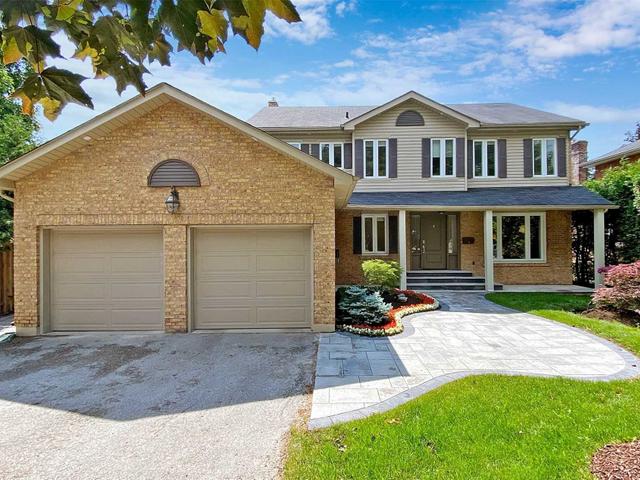 4 Stoneybrook Crt