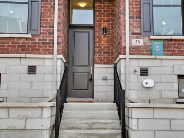 35 Seacoasts Circ