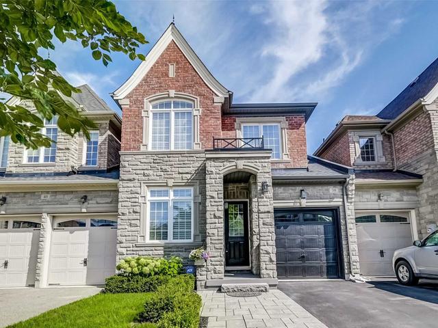 38 Alex Campbell Cres