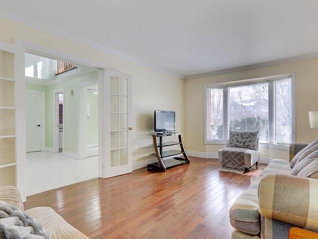 Main - 63 Ballard Cres