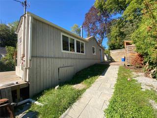 34 Parkhill Dr
