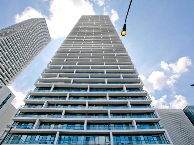 803 - 898 Portage Pkwy