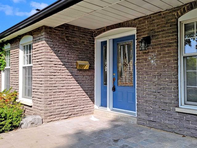 825 Three Seasons Dr