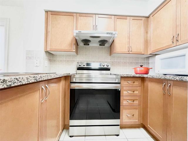 607 - 7363 Kennedy Rd