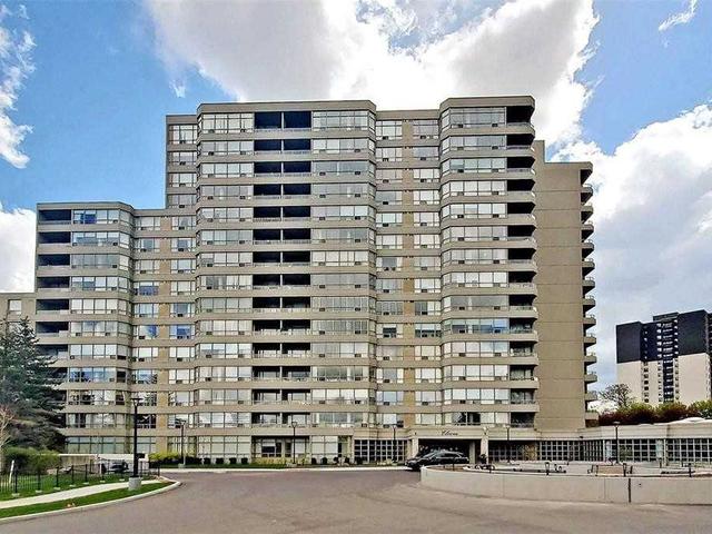 213 - 11 Townsgate Dr