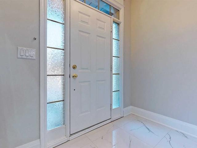 199 Kingsbridge Circ