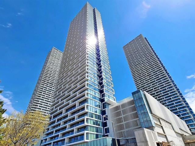 4305 - 898 Portage Pkwy