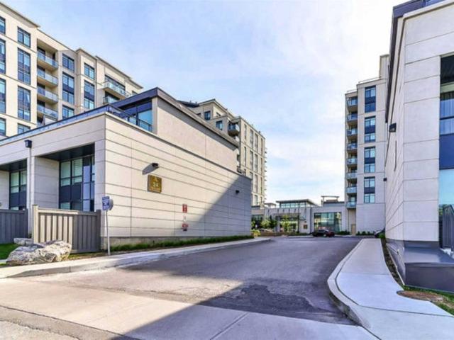 911 - 12 Woodstream Blvd