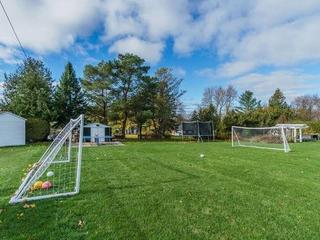 34 Hamilton Dr