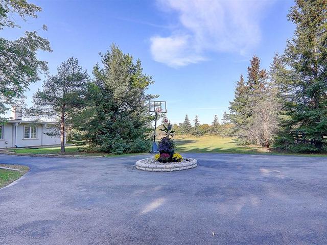 4760 18th Sideroad Rd