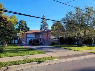 52 Palmer Ave