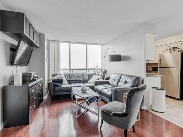 PH10 - 23 Oneida Cres