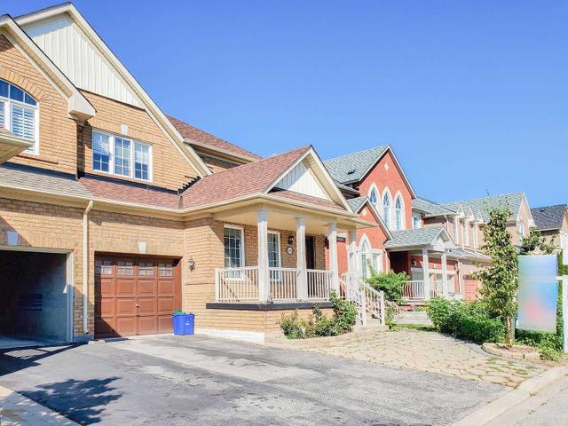 186 Fred Mclaren Blvd