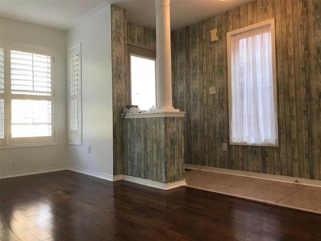 37 Bertram Earnshaw Dr