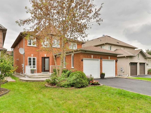 72 Grandlea Cres