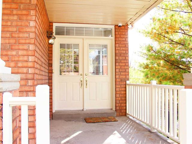 22 Southbrook Cres