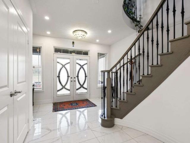 71 Cloverridge Ave
