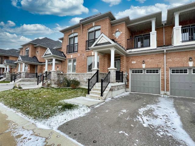 23 Walter English Dr