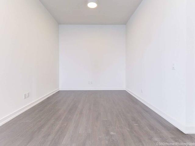 2802 - 1 Grandview Ave