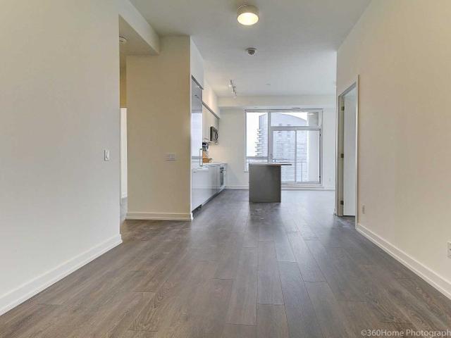 2802 - 1 Grandview Ave