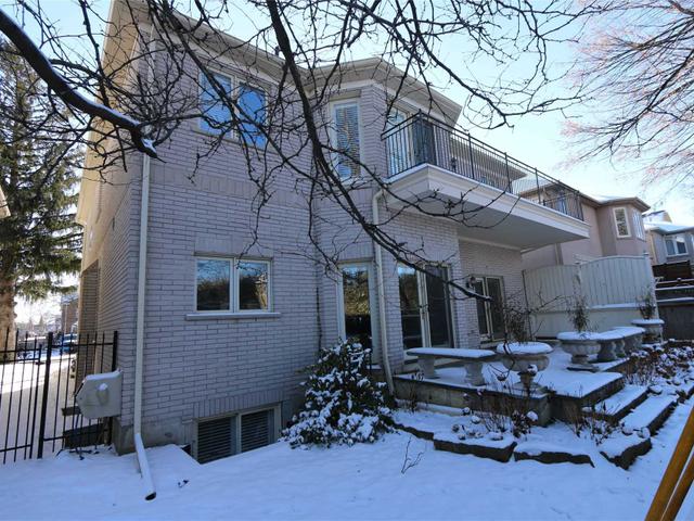 472 Spring Gate Blvd