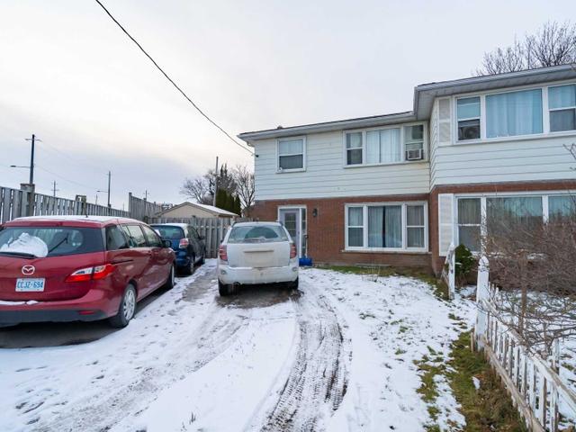 10 Longford Dr