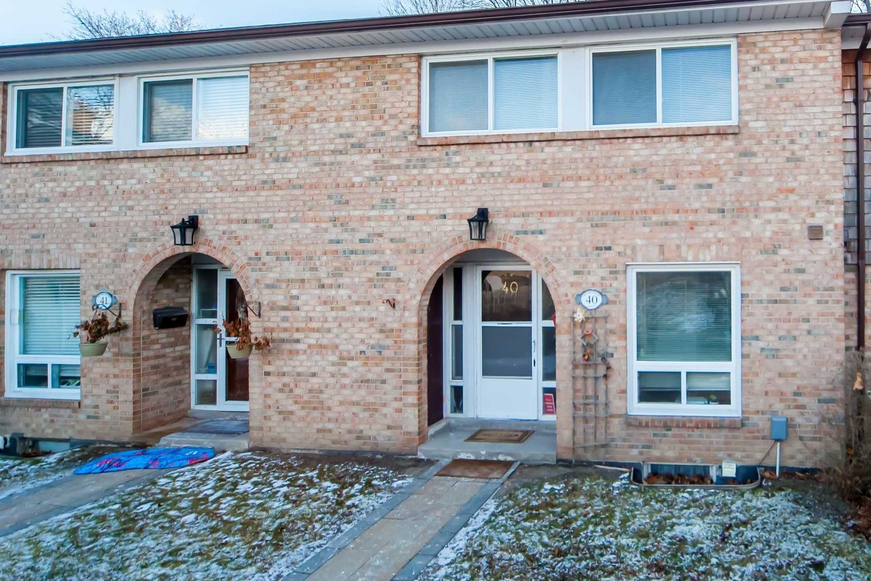 40 1 Wootten Way S, Markham Sold, N5467042 Condos.ca