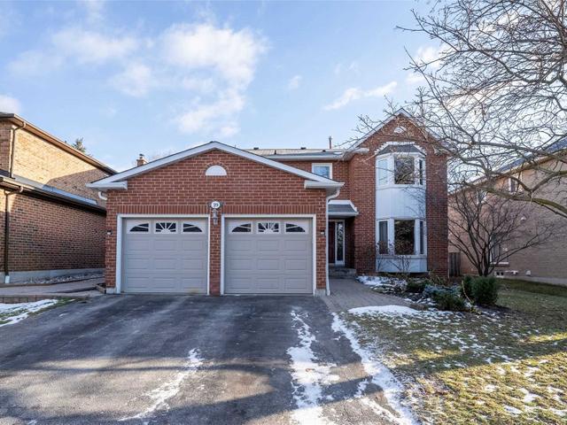 39 Mccarty Cres