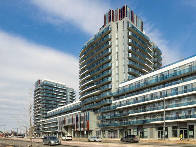 PH16 - 9471 Yonge St