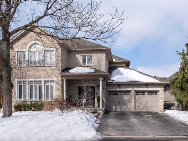 41 Foxtrail Cres