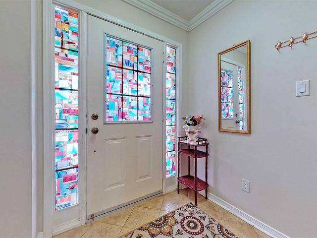 342 Silken Laumann Dr