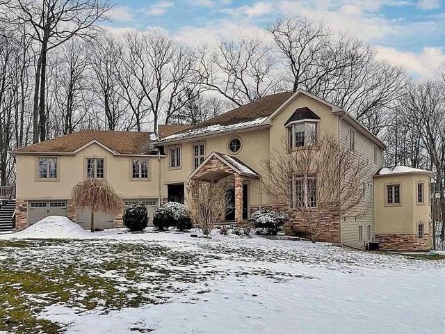 92 Sherwood Glen