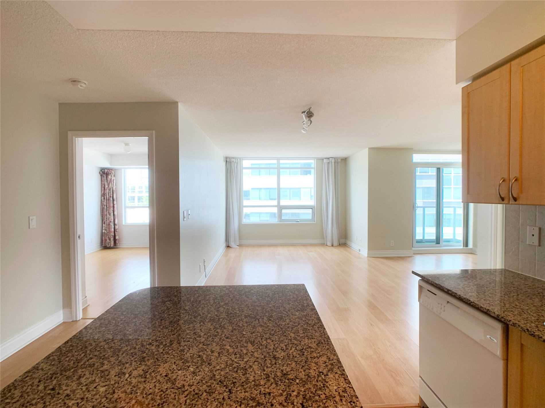 512 55 South Town Centre Blvd,